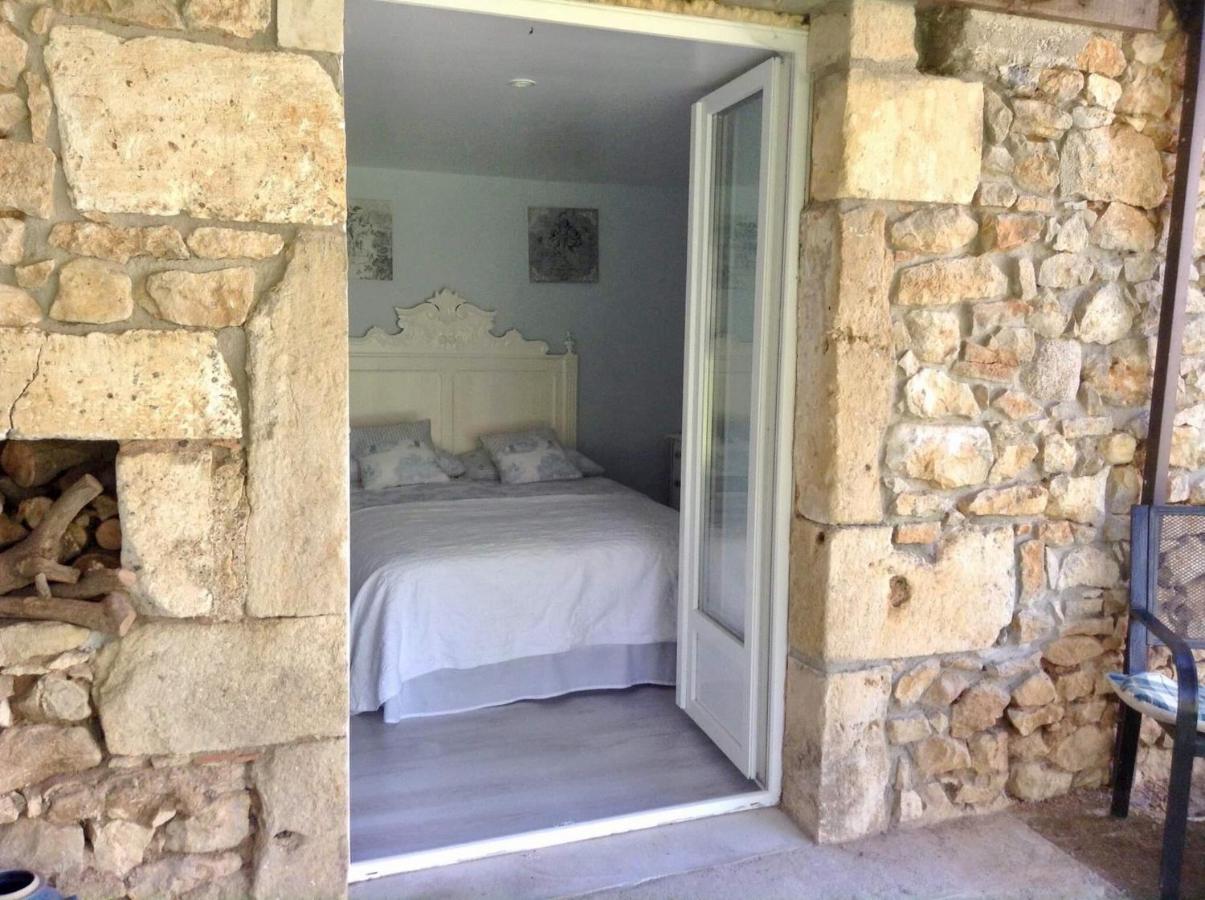 The Gatehouse At The Old Forge Vila Feuillade Exterior foto